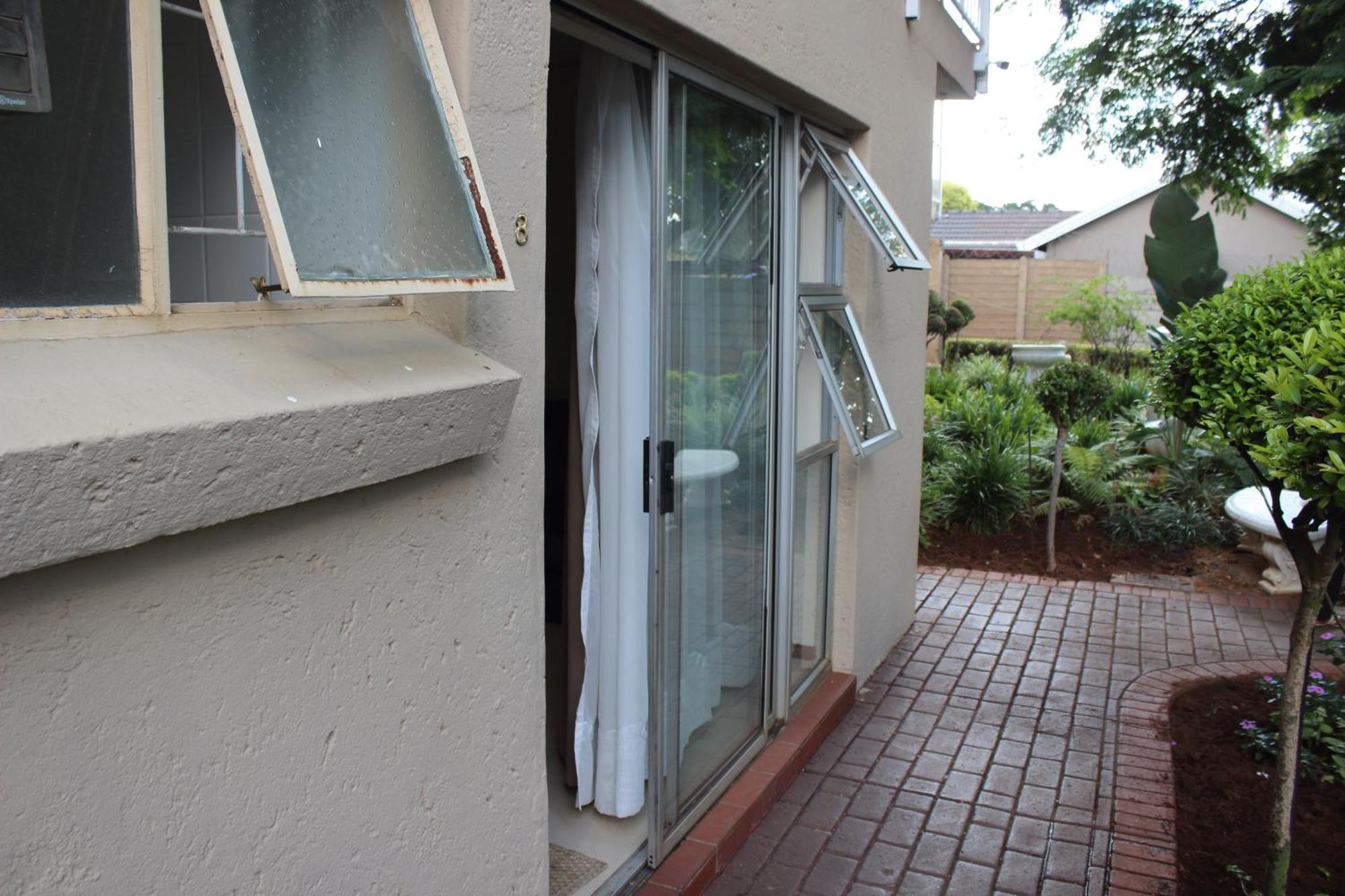 Purple Olive Guest House Pretoria-Noord Extérieur photo