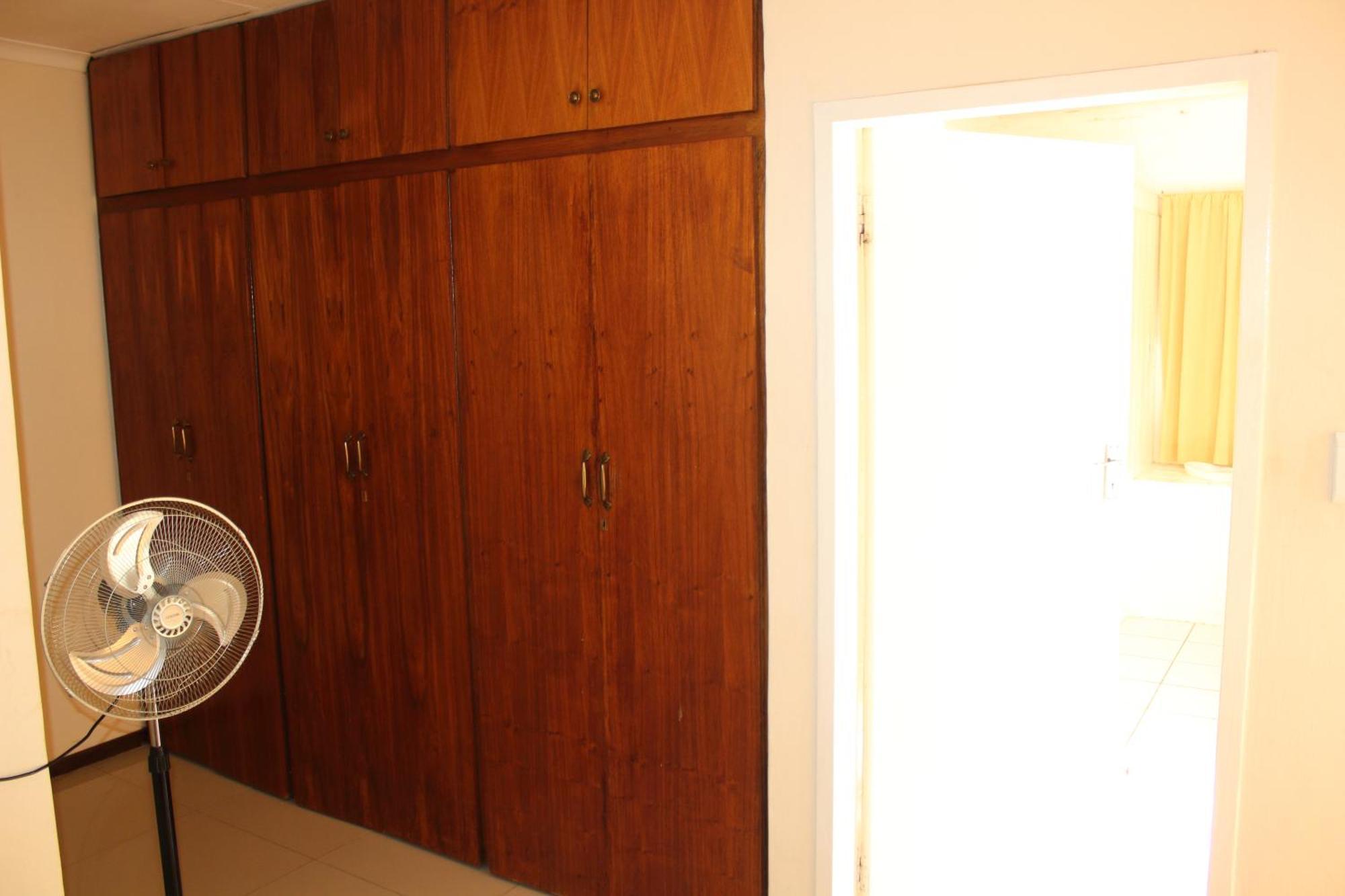 Purple Olive Guest House Pretoria-Noord Extérieur photo