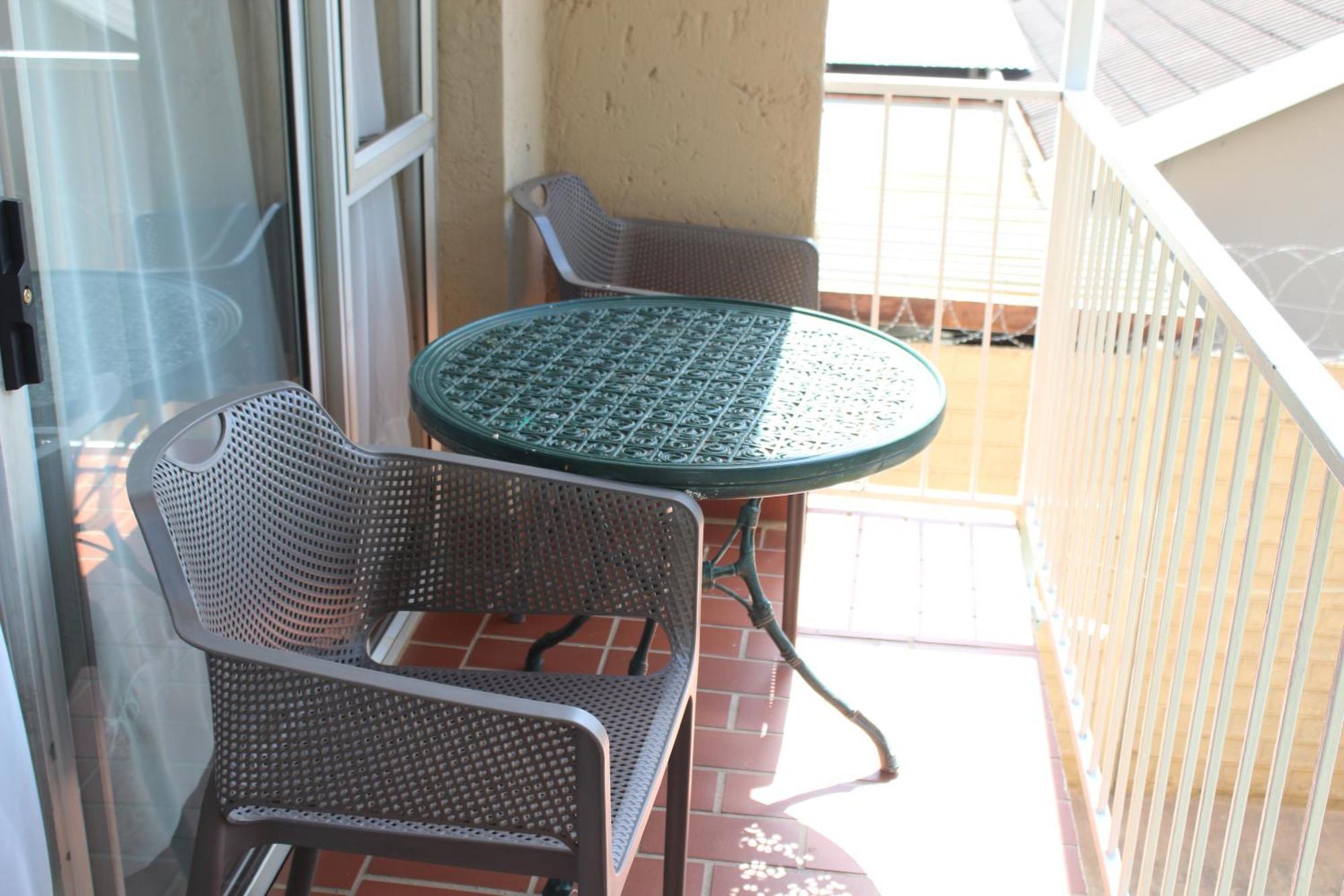 Purple Olive Guest House Pretoria-Noord Extérieur photo
