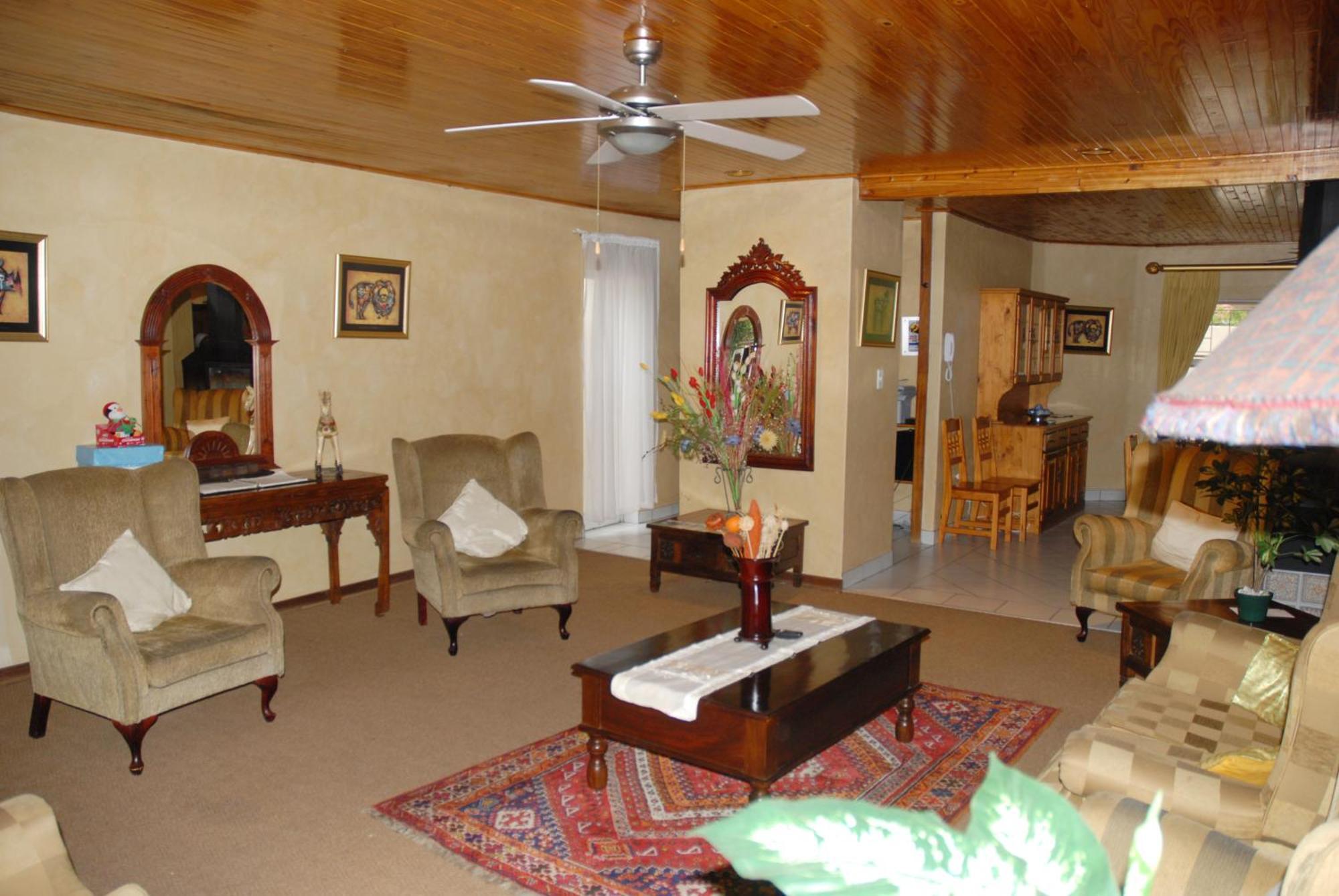Purple Olive Guest House Pretoria-Noord Extérieur photo
