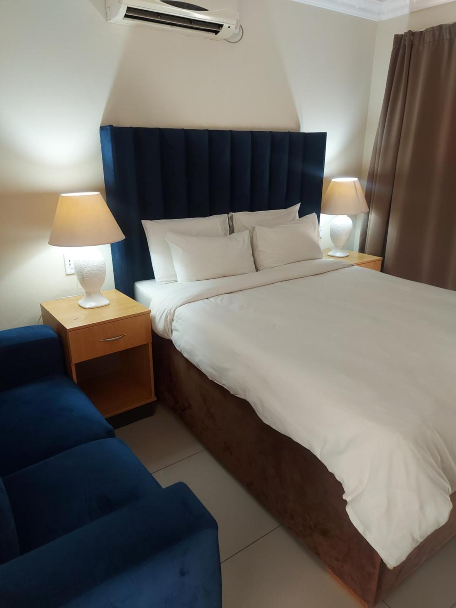 Purple Olive Guest House Pretoria-Noord Extérieur photo